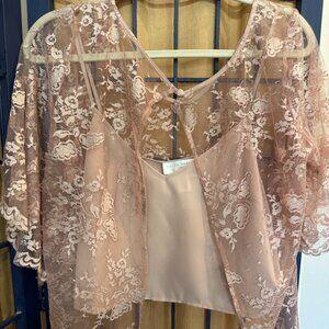 Donna Morgan Blush Lace Two Piece Top Medium